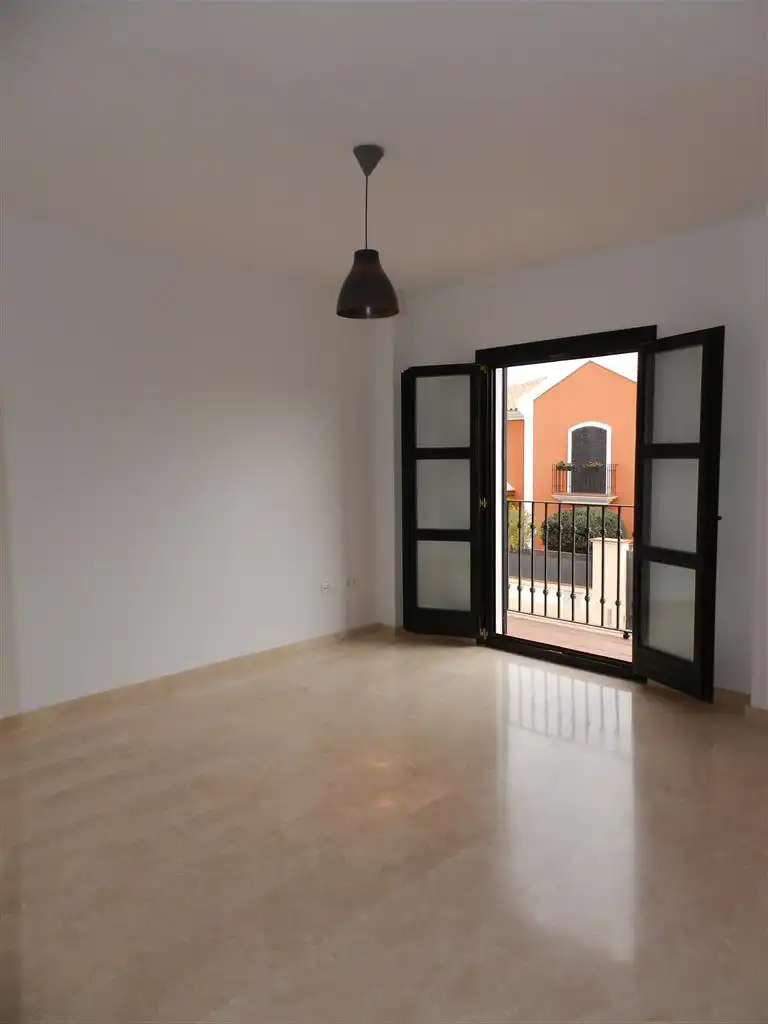 Casa adosada en venta en Marbella con Aire acondicionado, Calefacción y Terraza