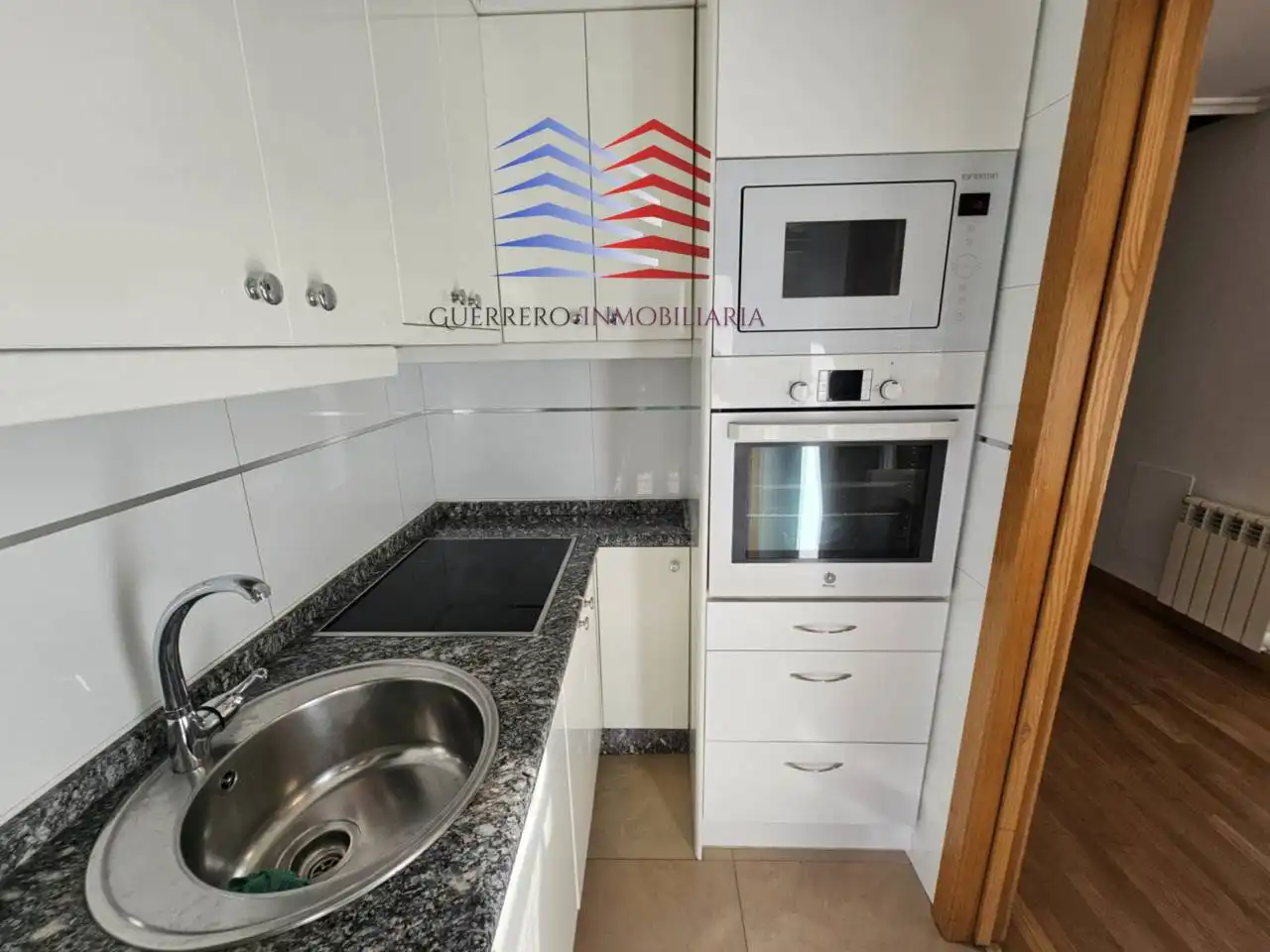 Küche von Maisonette zur Miete in Ourense Capital  mit Heizung, Parkett und Möbliert