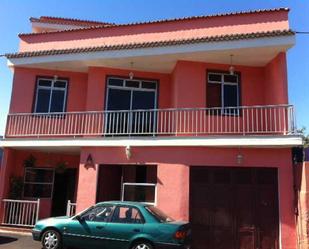 Exterior view of Building for sale in El Paso
