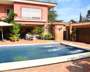 Swimming pool of House or chalet for sale in  Córdoba Capital  with Heating, Private garden and Parquet flooring