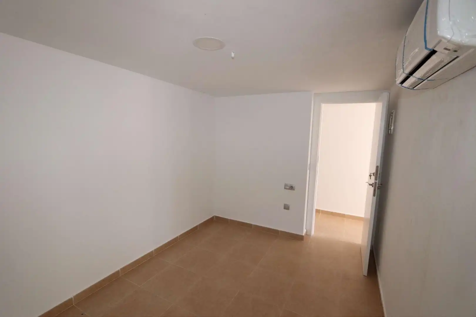 Business premises for sale in Fortuna, imagen 4