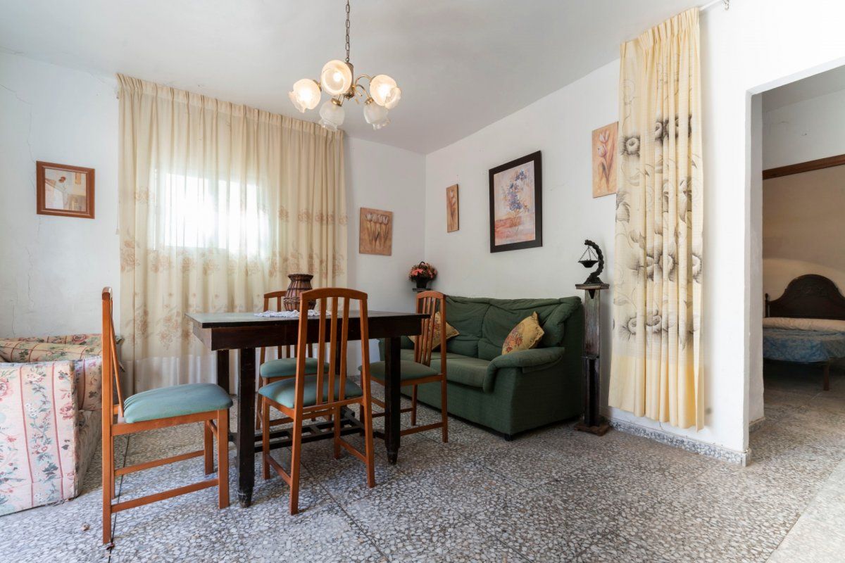 Planta baja for sale in Calle olvera (guar), Paterna del Río