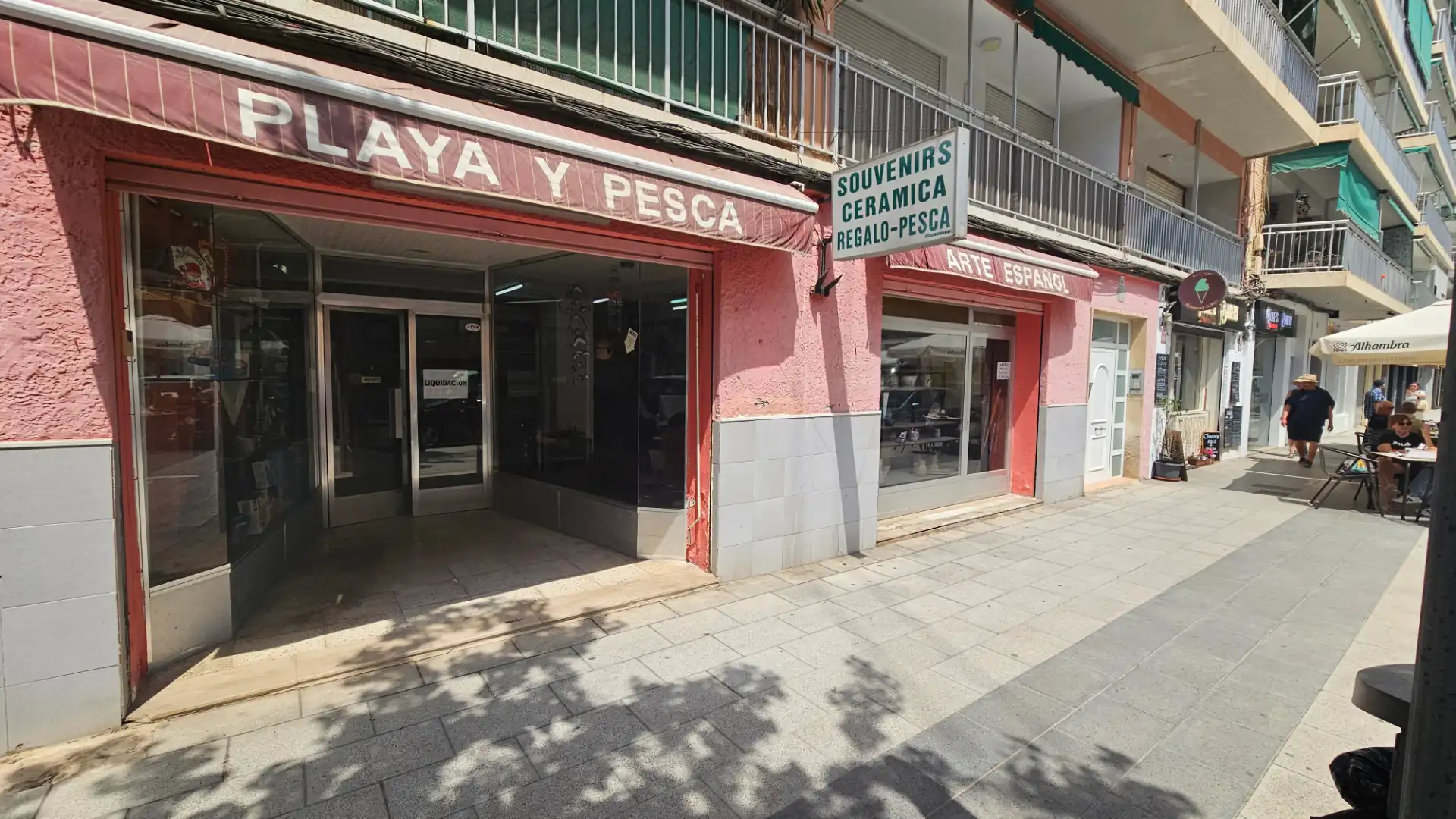 Local commercial à louer à Carrer Sant Bartomeu, imagen 3