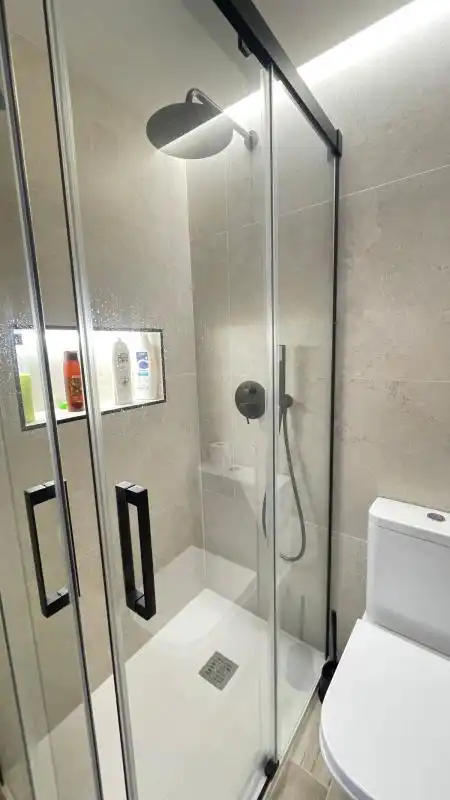 Badezimmer von Wohnung zur Miete in Canet d'En Berenguer mit Klimaanlage, Heizung und Privatgarten