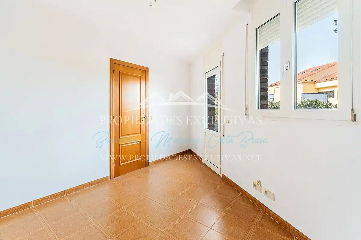 Habitación de Casa o chalet en venta en Teià con Aire acondicionado, Calefacción y Jardín privado