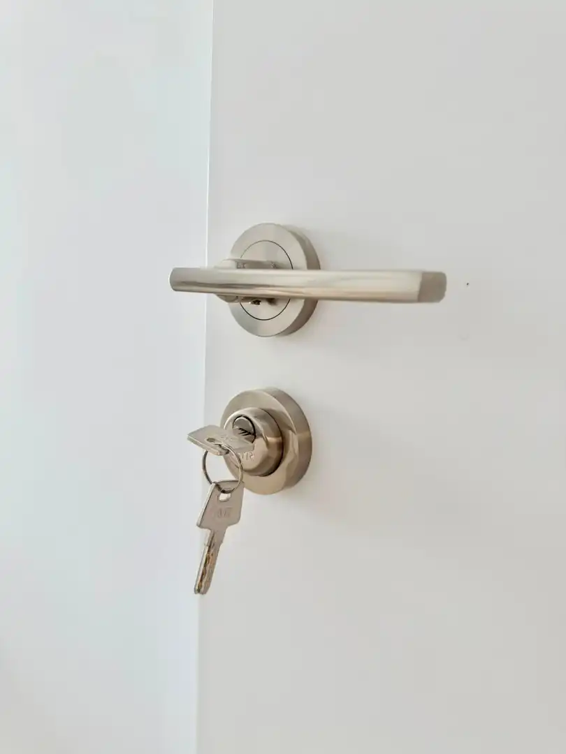 Wohnung zur Miete in Valencia mit Klimaanlage, Heizung und Möbliert