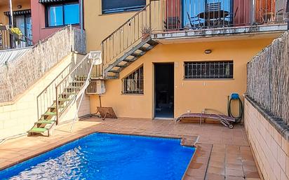 Swimming pool of Single-family semi-detached for sale in Cassà de la Selva  with Air Conditioner, Swimming Pool and Balcony