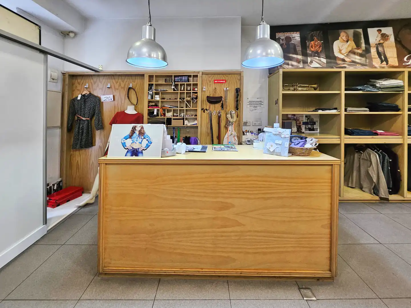 Locale commerciale in cessione a Avenida de Oza, imagen 13