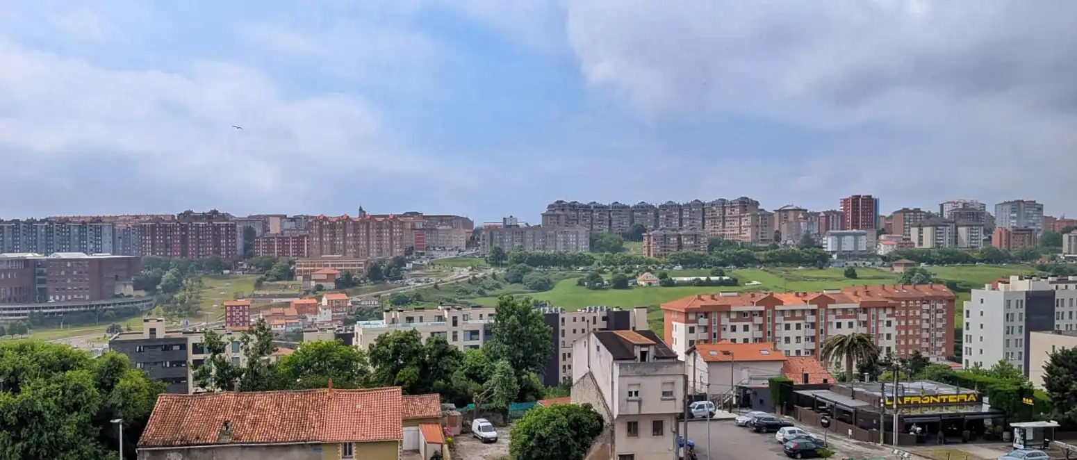 Vista exterior de Ático en venta en Santander con Calefacción, Jardín privado y Parquet