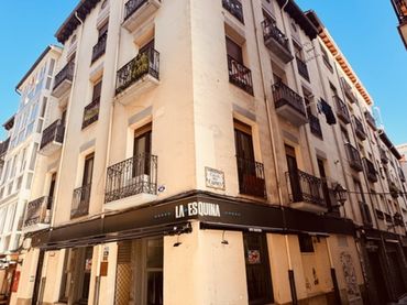 Pis amb jardí en venda a Casco Antiguo