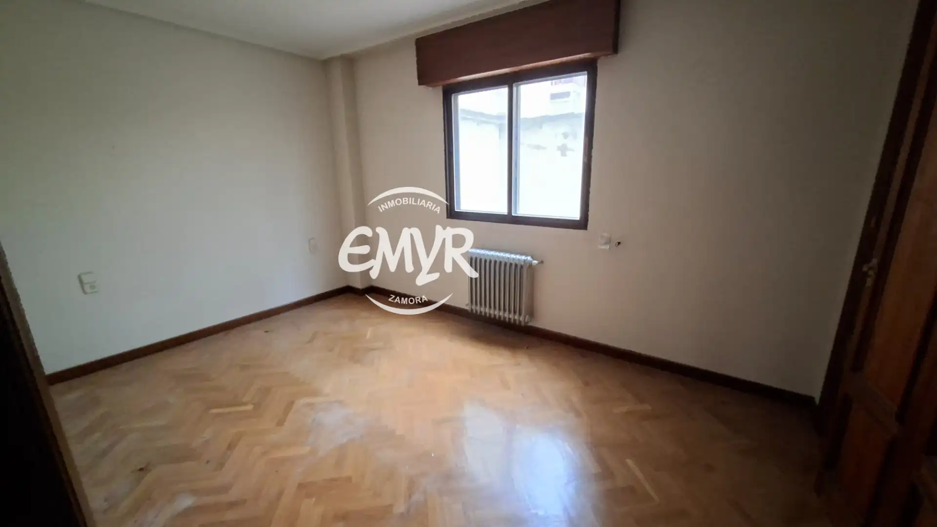 Flat for sale in Zamora Capital   with Terrace, Storage room and Balcony