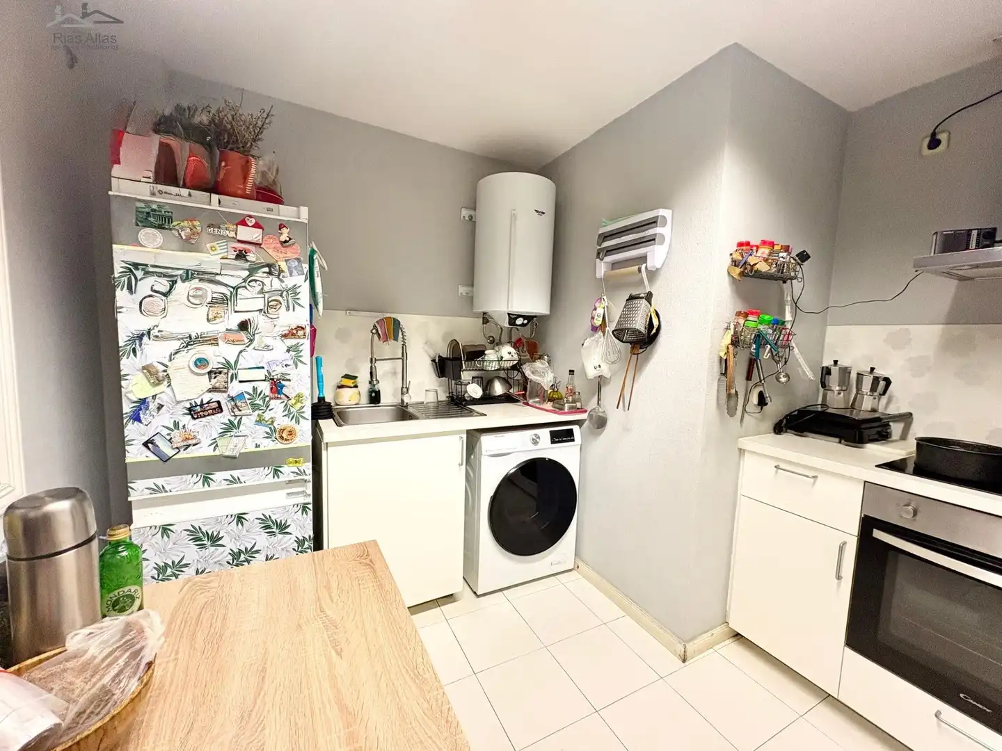 Kitchen of Flat for sale in A Coruña Capital   with Heating, Parquet flooring and Terrace