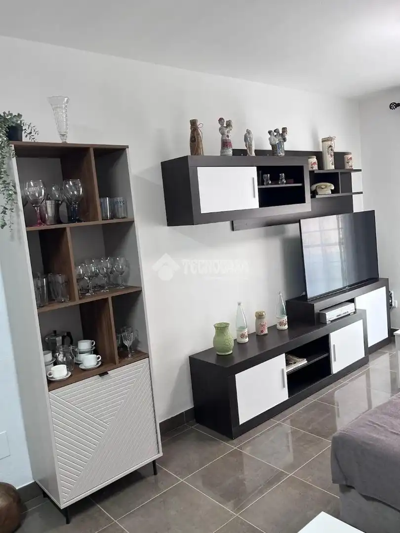 Sala d'estar de Pis de lloguer en El Ejido amb Calefacció i Balcó
