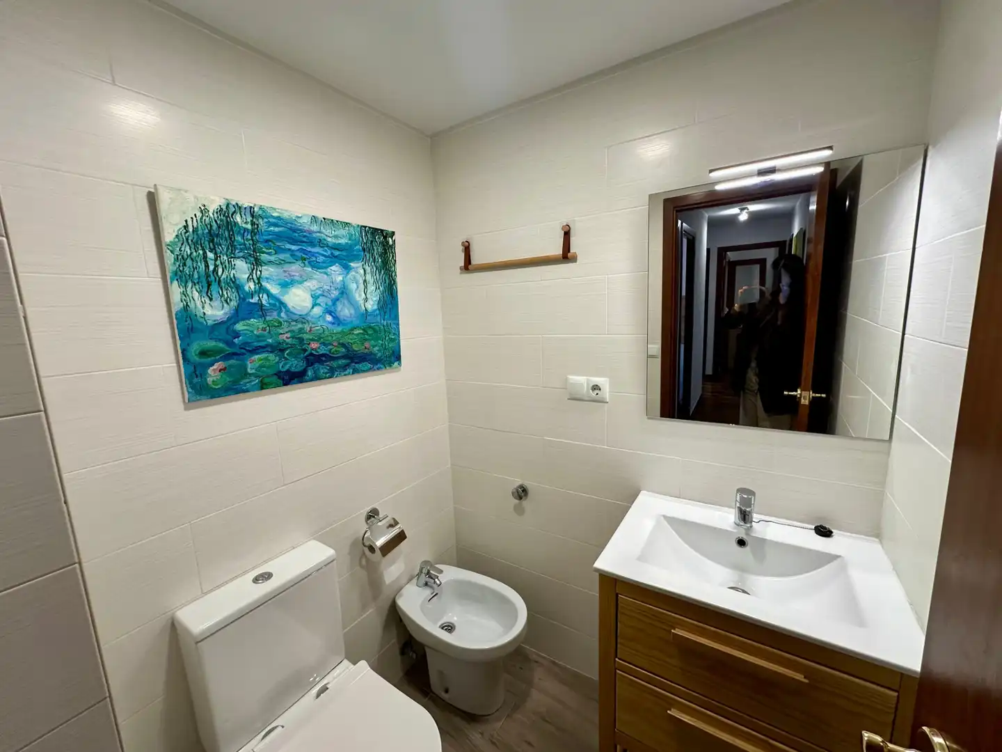Baño de Piso en venta en Alicante / Alacant con Aire acondicionado, Terraza y Amueblado