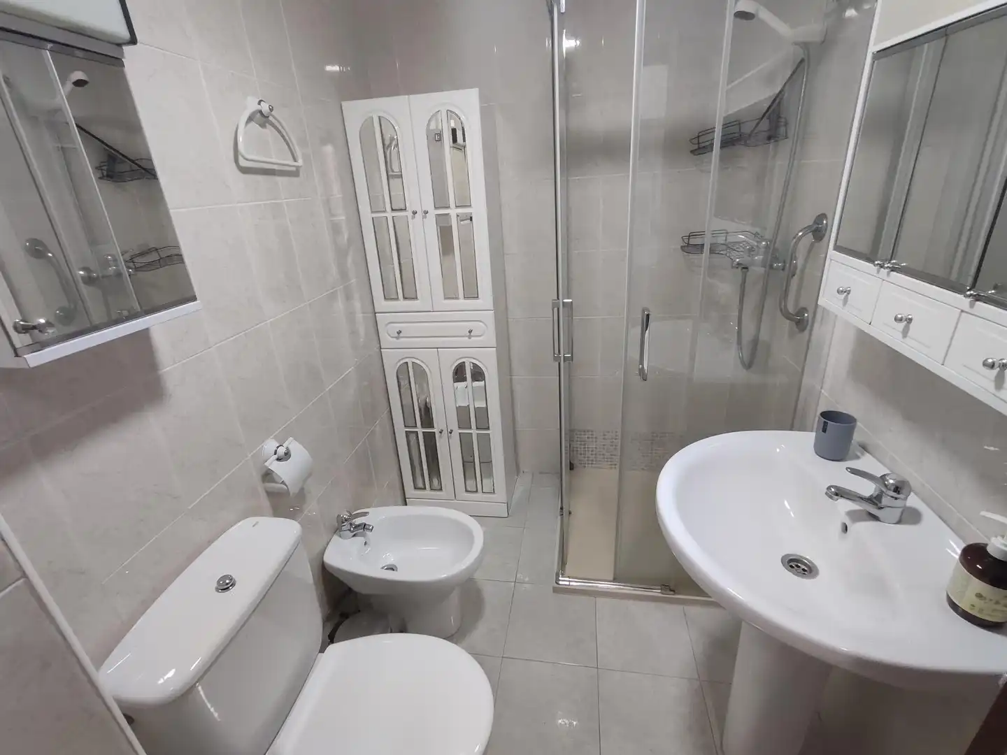 Baño de Apartamento de alquiler en Granada