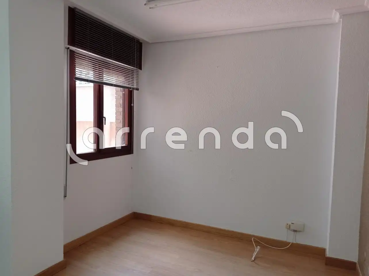 Habitación de Oficina de alquiler en Santander