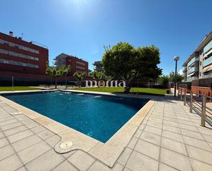 Piscina de Pis en venda en Montornès del Vallès amb Aire condicionat, Calefacció i Terrassa