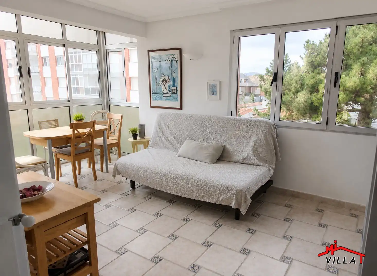 Sala de estar de Estudio en venta en Laredo con Calefacción