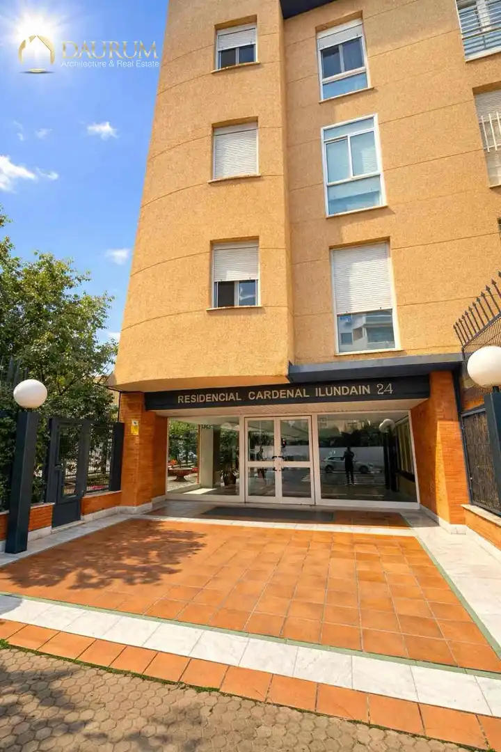 Exterior view of Duplexes for sale in Sevilla  with Air Conditioner, Heating and Terrace