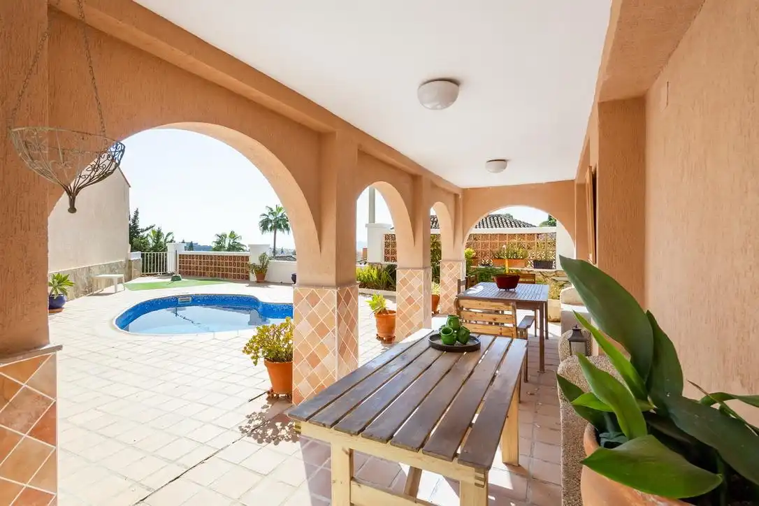 Terrassa de Casa o xalet en venda en Cotobro