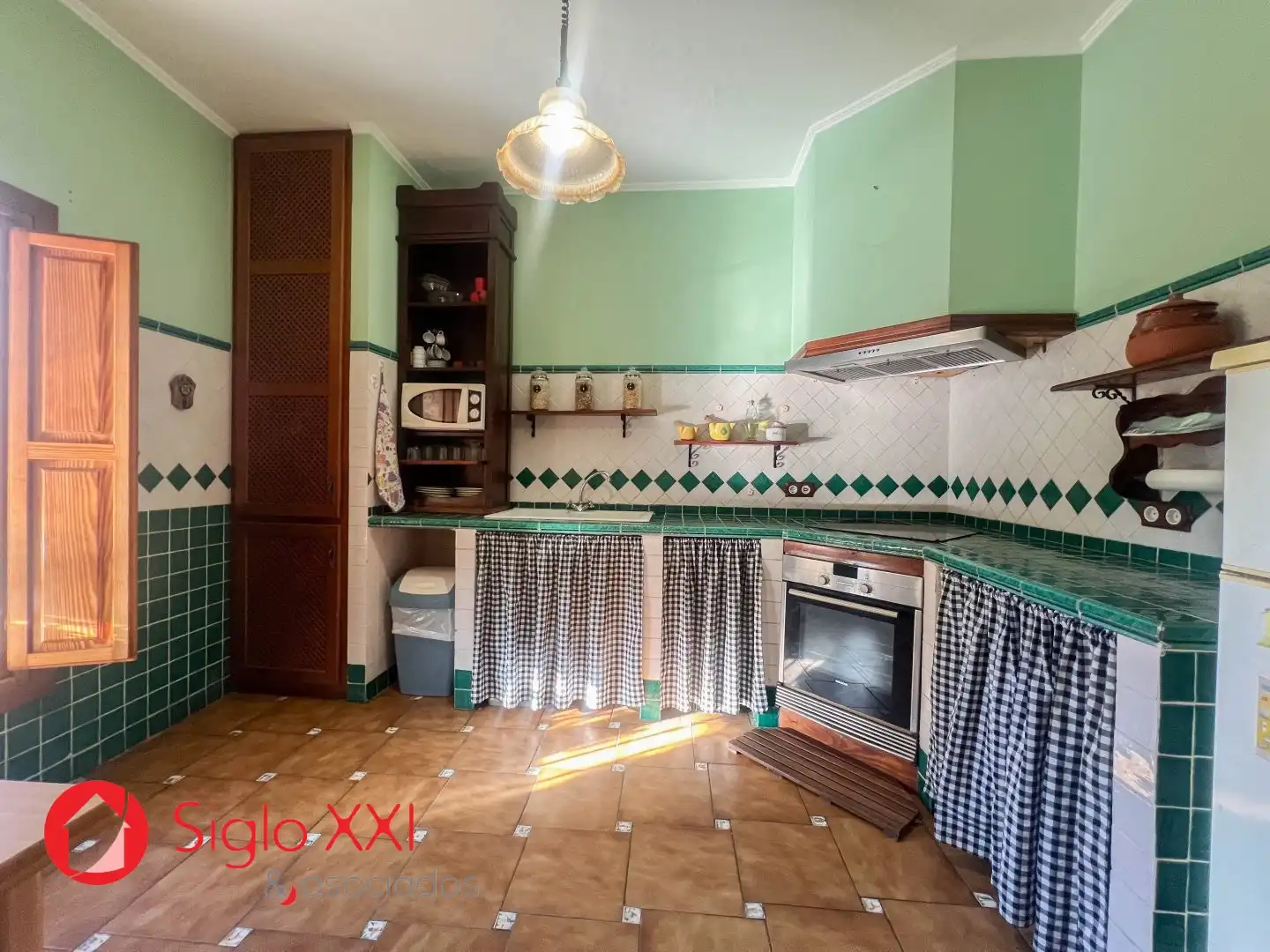 Cuina de Casa o xalet en venda en Alcudia de Veo amb Calefacció, Terrassa i Traster