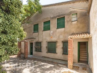 Casa con balcone in vendita a Calle Casetes nadal .