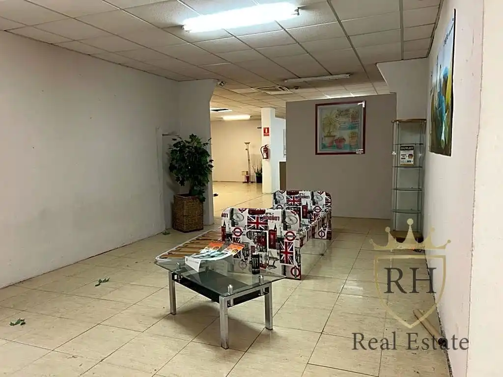 Locale commerciale in affitto a Llevant, imagen 25