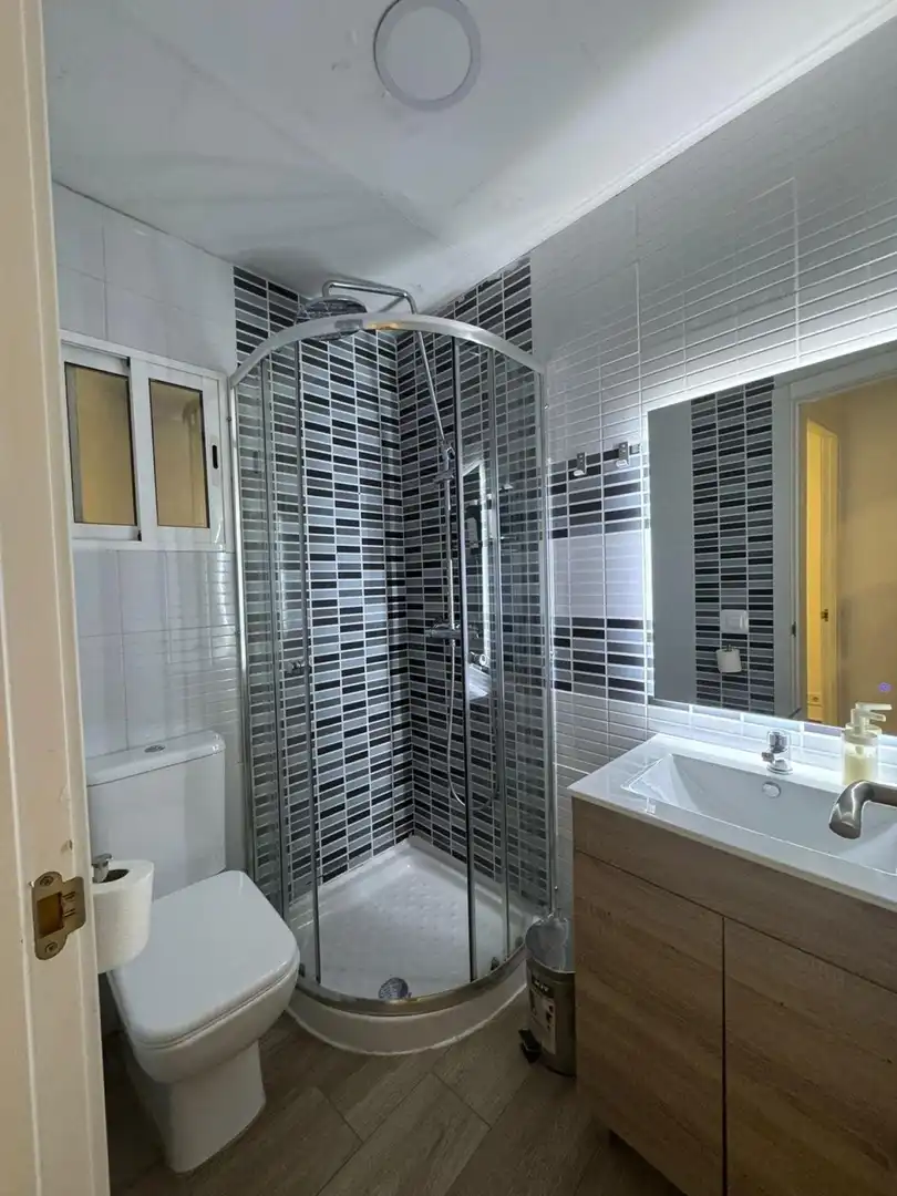 Baño de Edificio en venta en Benidorm