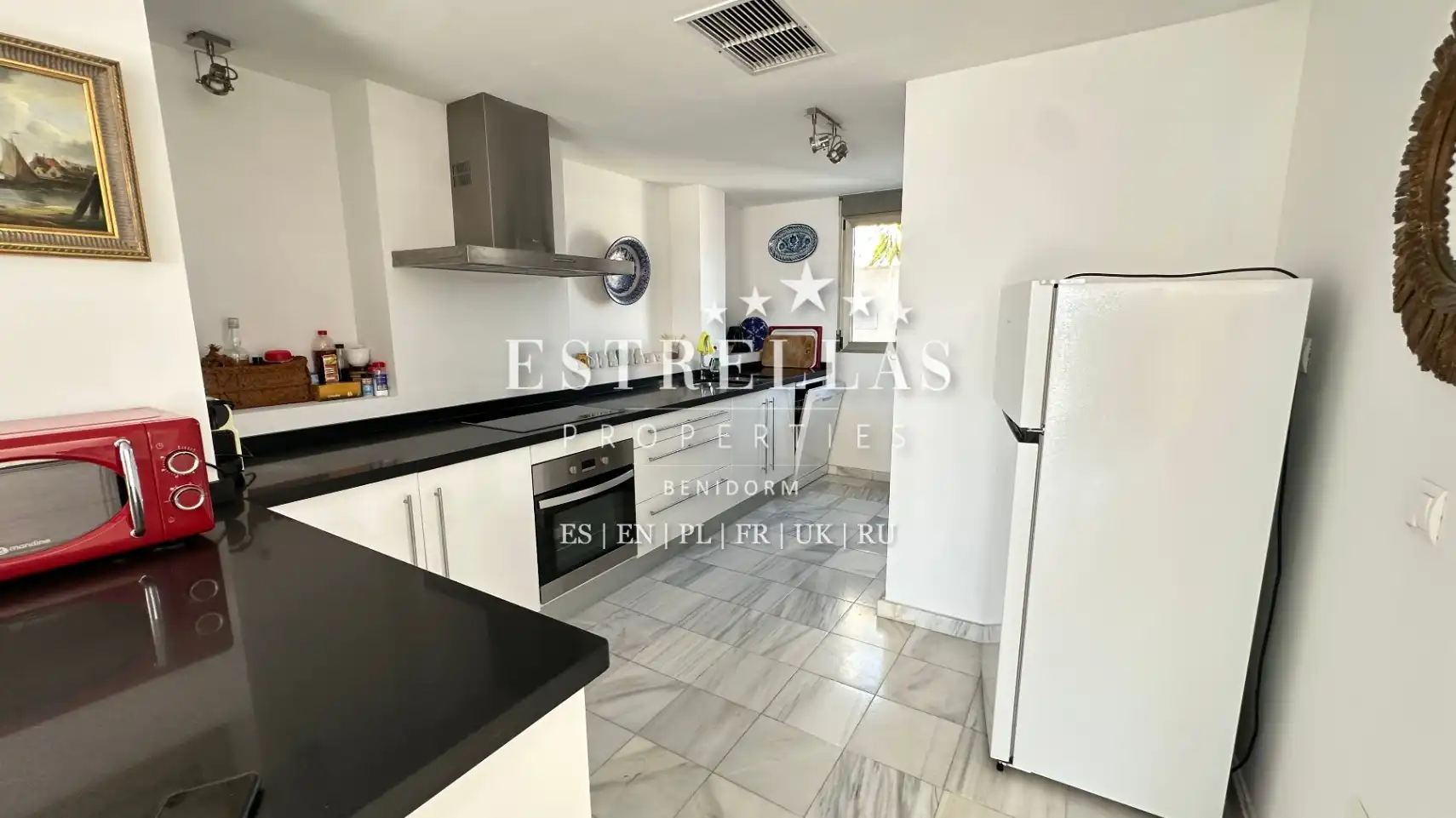 Cocina de Casa o chalet en venta en Villajoyosa / La Vila Joiosa con Aire acondicionado, Jardín privado y Terraza
