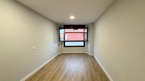 Foto 5 de Apartament de lloguer a Calle Fereluz, Valdeacederas, Madrid