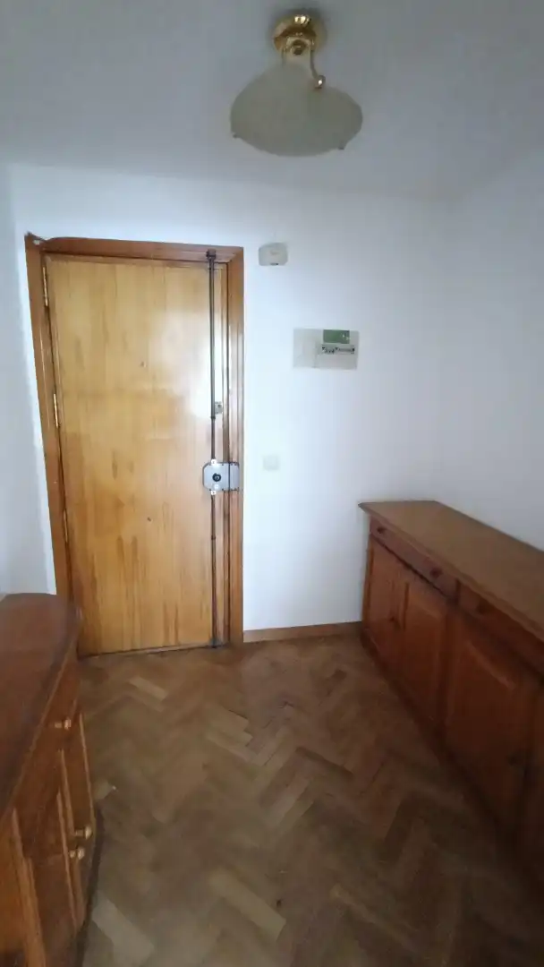Piso en venta en Talavera de la Reina con Calefacción, Parquet y Terraza