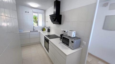 Foto 3 de Apartament en venda a Los Nadales - Tio Charles, Málaga