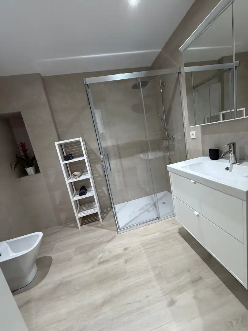 Baño de Piso en venta en Alcalá la Real con Aire acondicionado y Calefacción