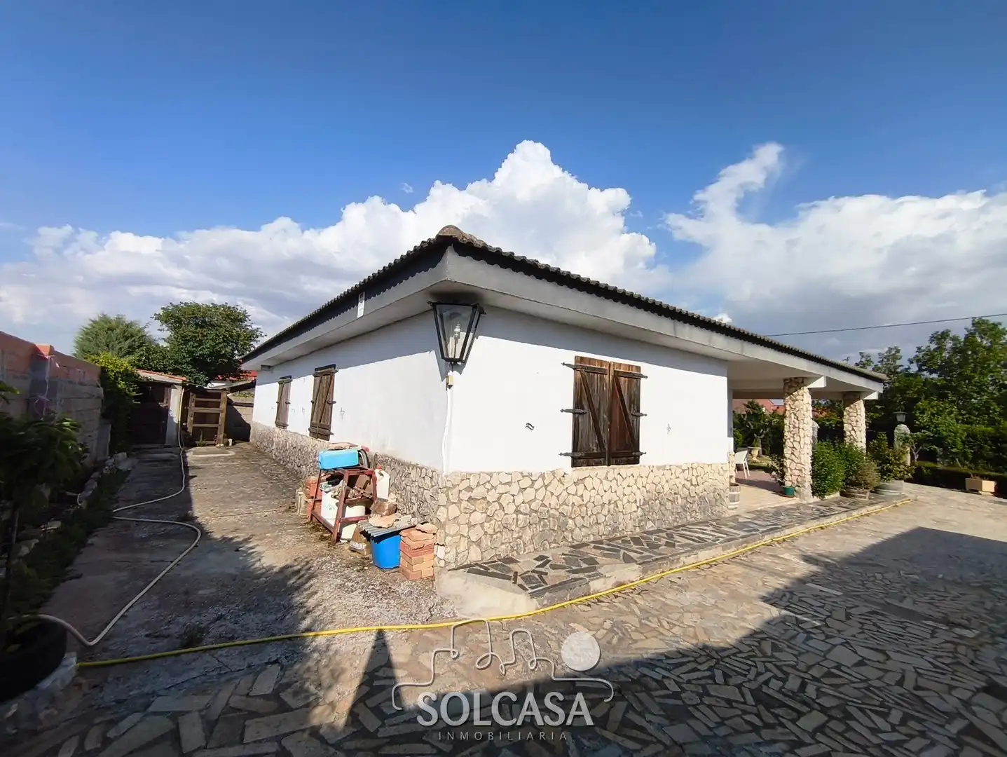 Außenansicht von Country house zum Verkauf in Trigueros del Valle mit Heizung, Privatgarten und Schwimmbad