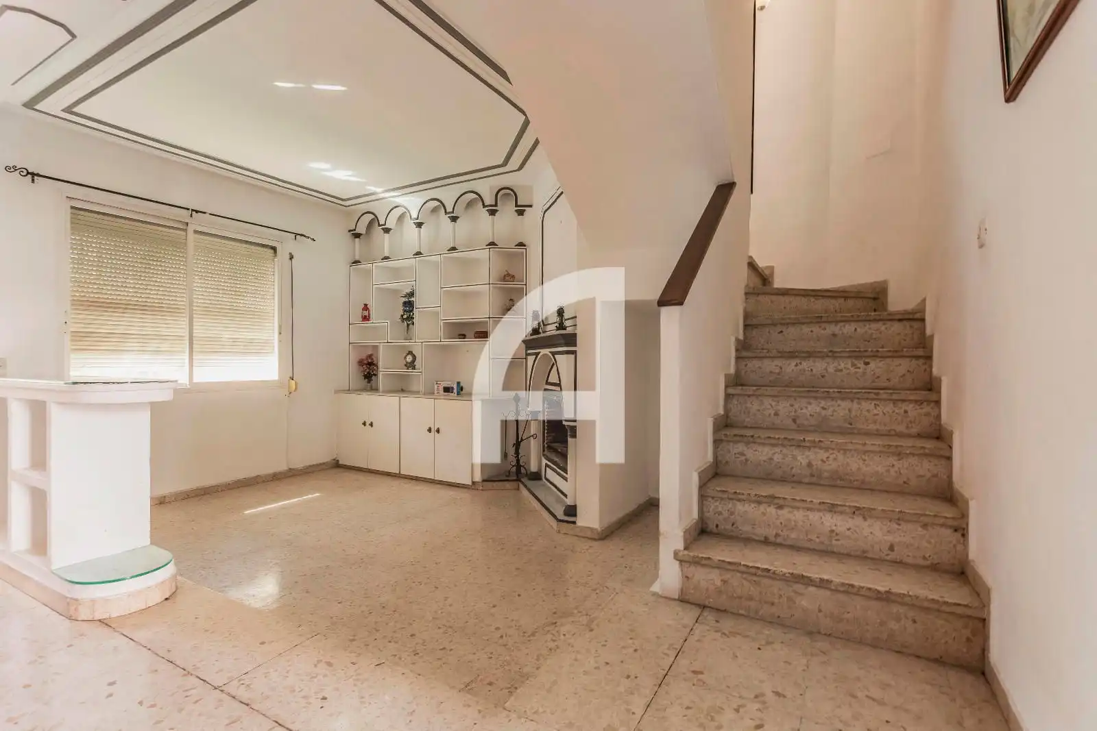 Einfamilien-Reihenhaus zum Verkauf in Fuengirola mit Terrasse, Abstellraum und Schwimmbad