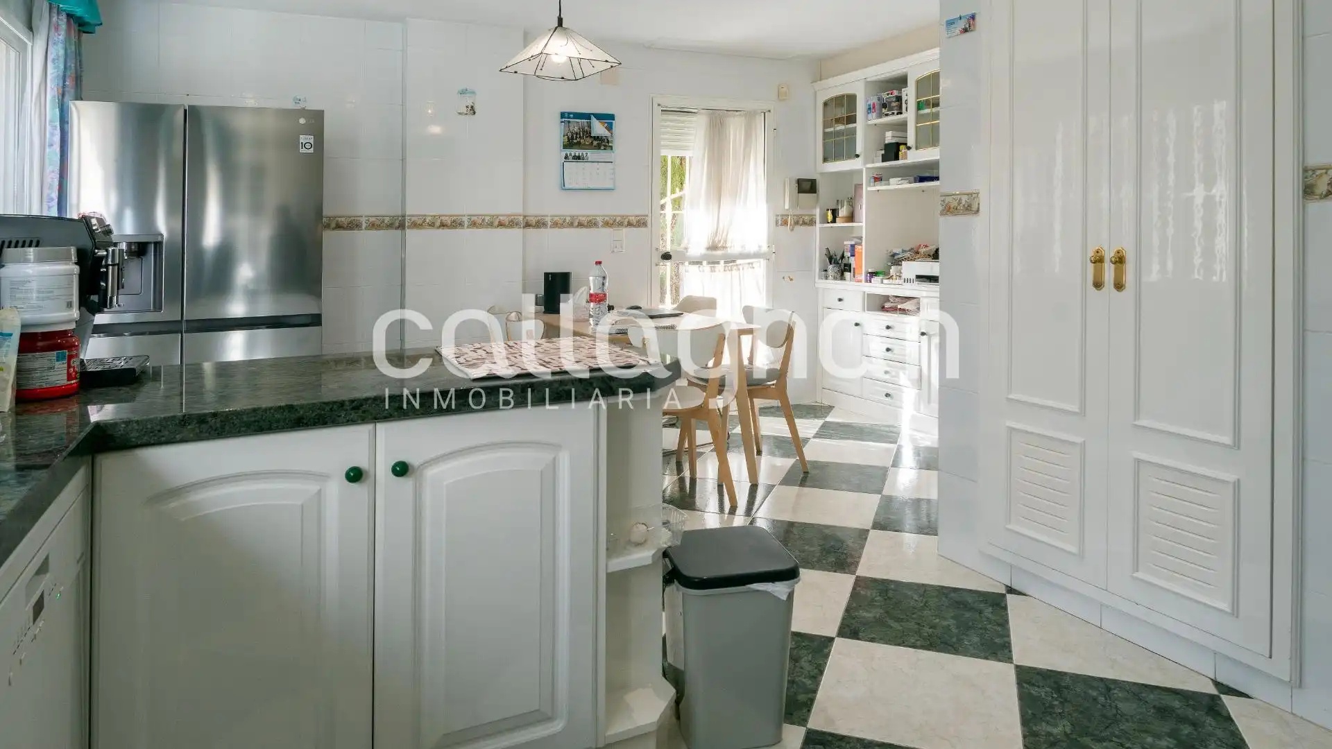 Cocina de Casa o chalet en venta en Gandia con Aire acondicionado, Amueblado y Jacuzzi