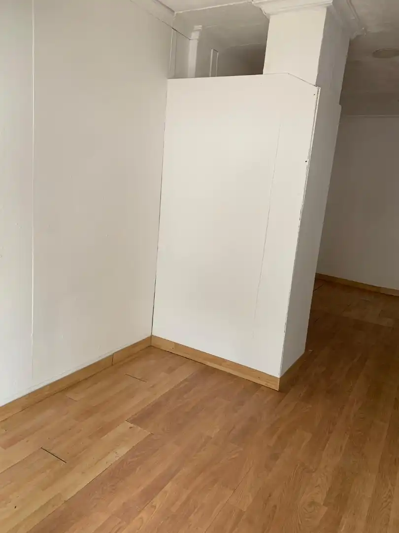 Habitación de Local de alquiler en Petrer, Alicante