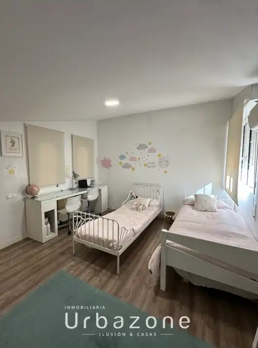Habitación de Casa o chalet en venta en Mutxamel con Aire acondicionado, Calefacción y Jardín privado