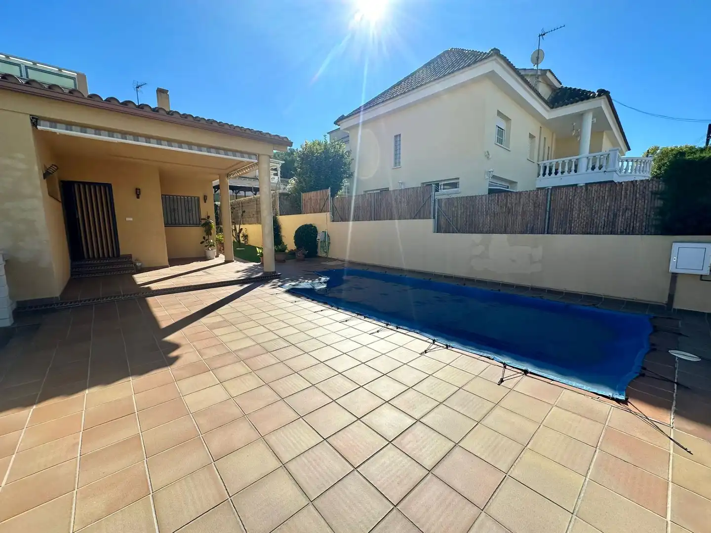 Exterior view of Houses for sale in El Vendrell  with Private garden, Terrace and Storage room