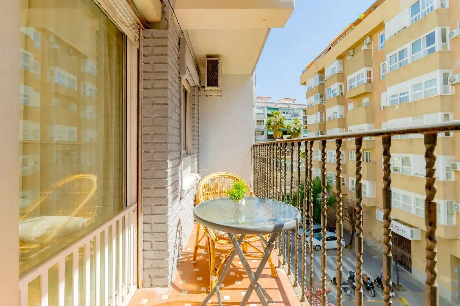 Balcony of Flat for sale in  Valencia Capital  with Air Conditioner, Terrace and Furnished