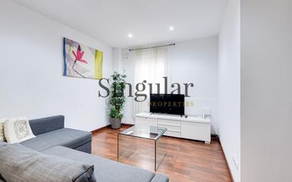 Living room of House or chalet for sale in  Barcelona Capital  with Air Conditioner, Heating and Private garden