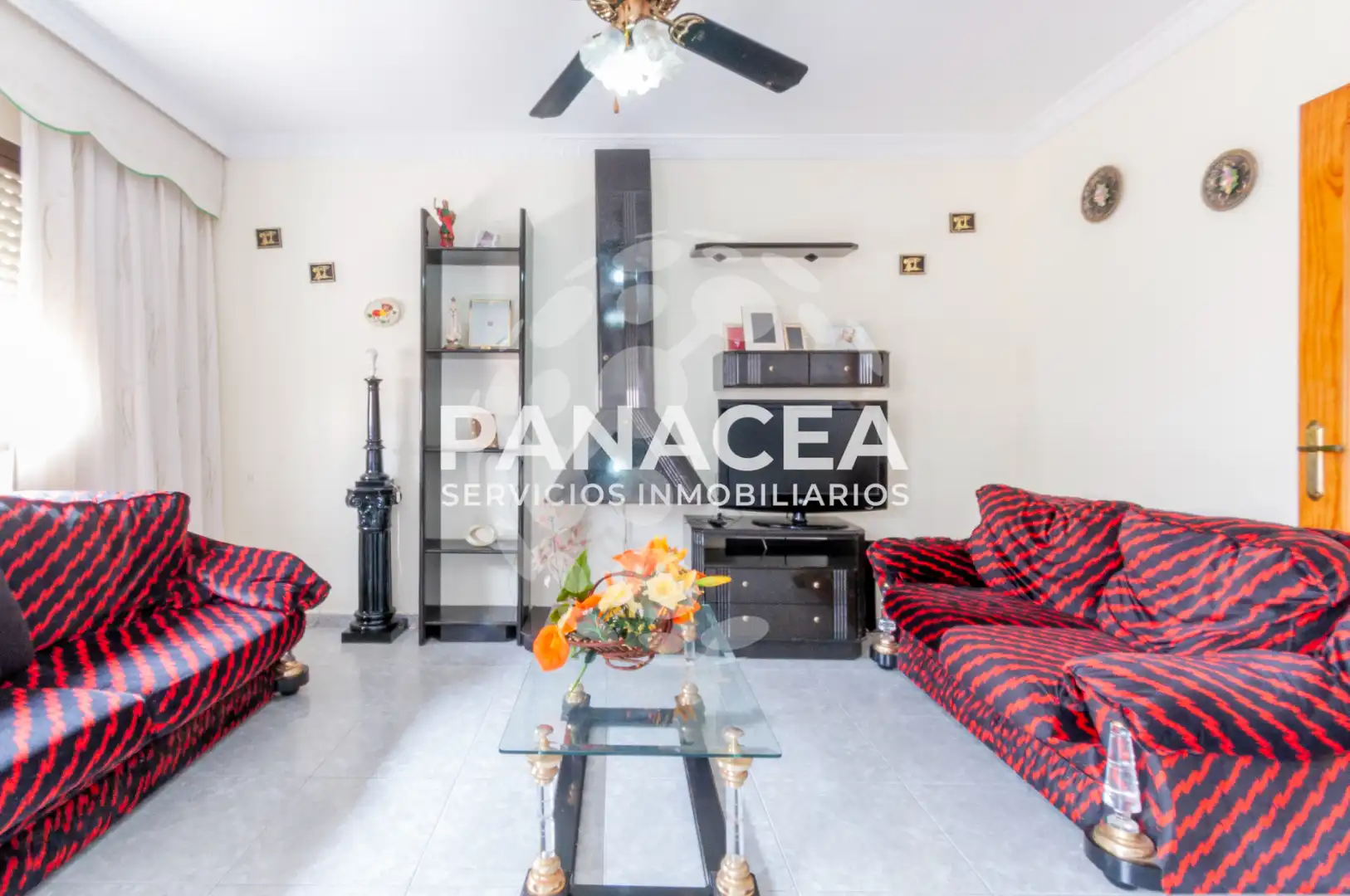 Sala de estar de Casa o chalet en venta en Vícar con Terraza, Amueblado y Lavadora