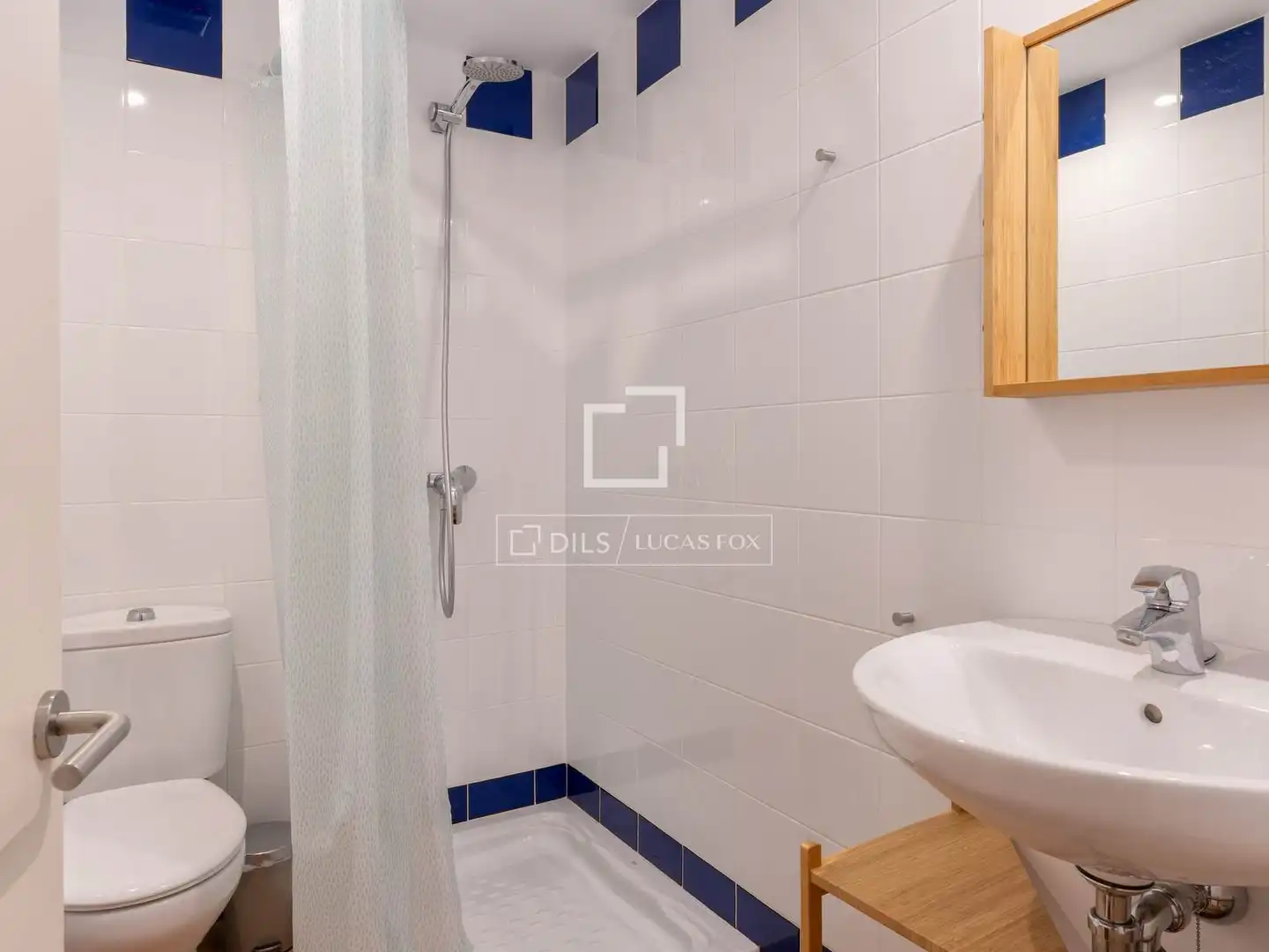 Bathroom of Houses for sale in Cadaqués  with Air Conditioner, Heating and Terrace