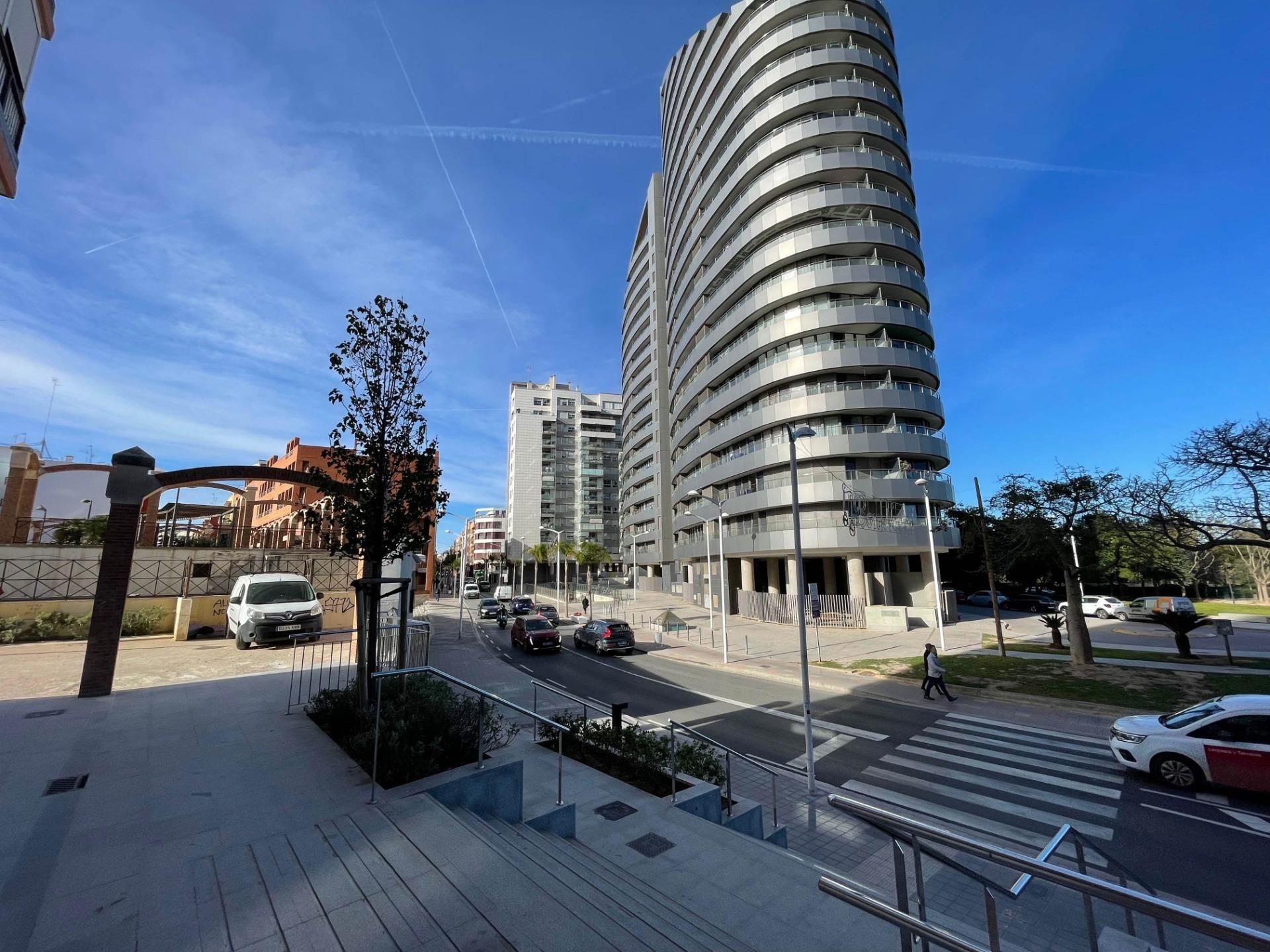 Vista exterior de Planta baixa en venda en  Valencia Capital