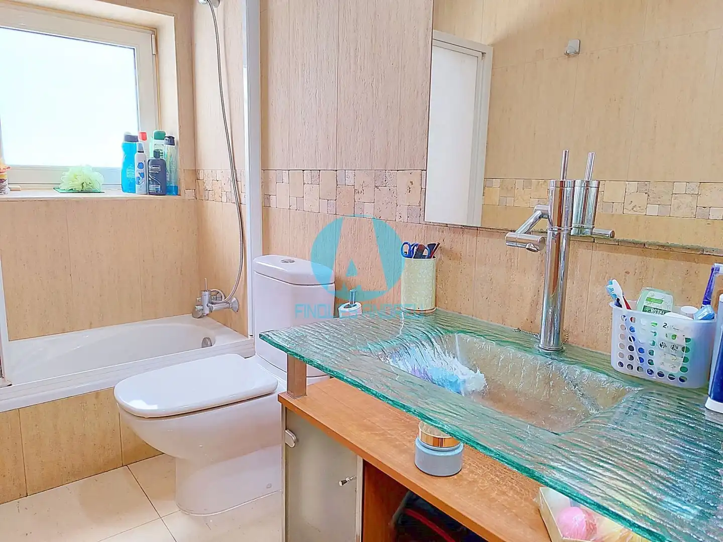 Baño de Piso en venta en Mataró con Aire acondicionado, Calefacción y Terraza