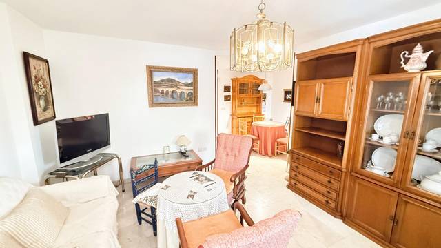 Piso en Venta en  ANTONIO BELON en Playa Bajadilla - Puertos