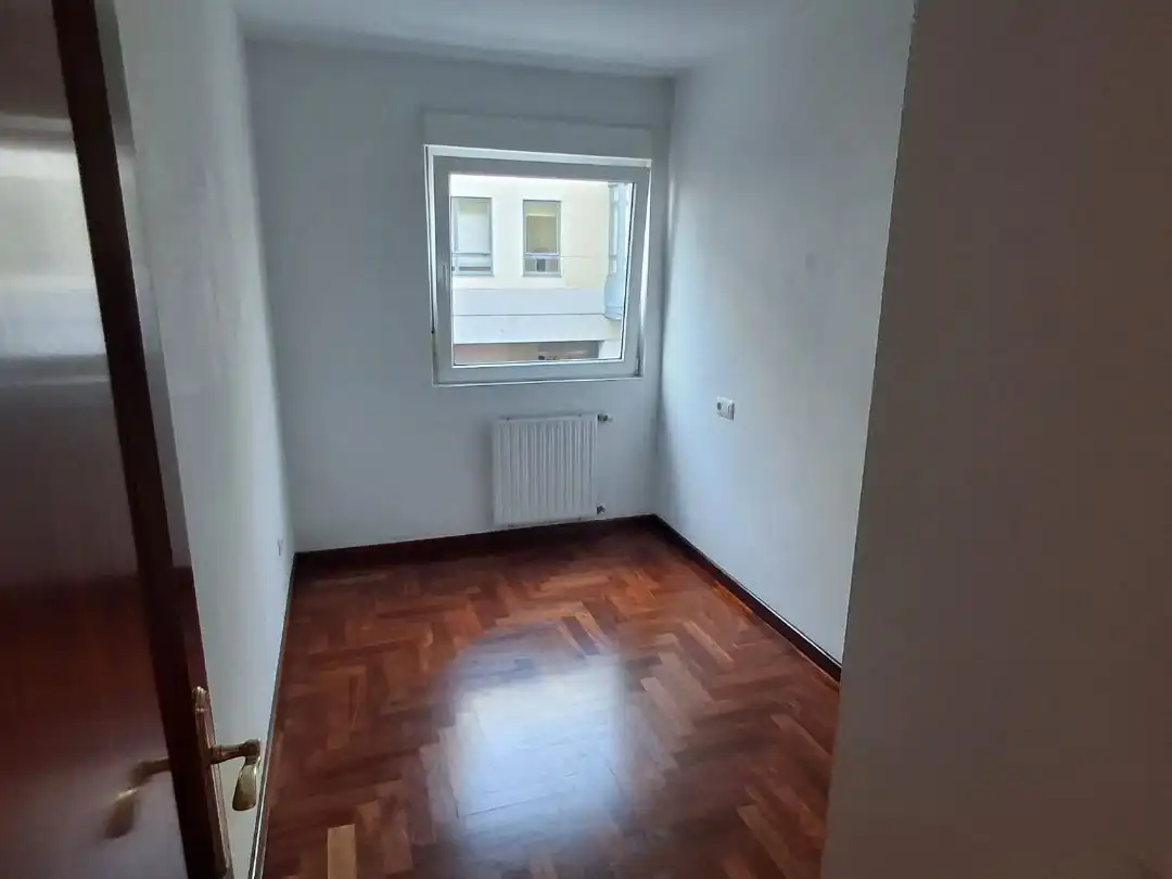 Wohnung zur Miete in Oleiros, A Coruña