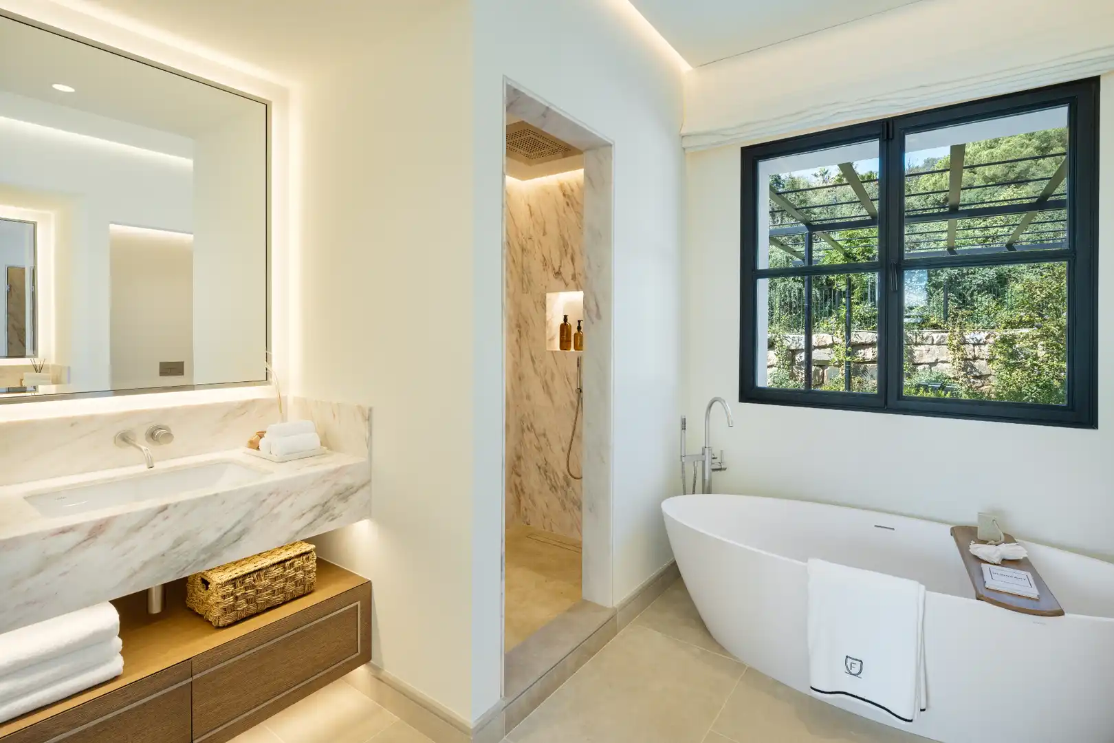 Chalet con piscina en venta en Milla de Oro, imagen 13