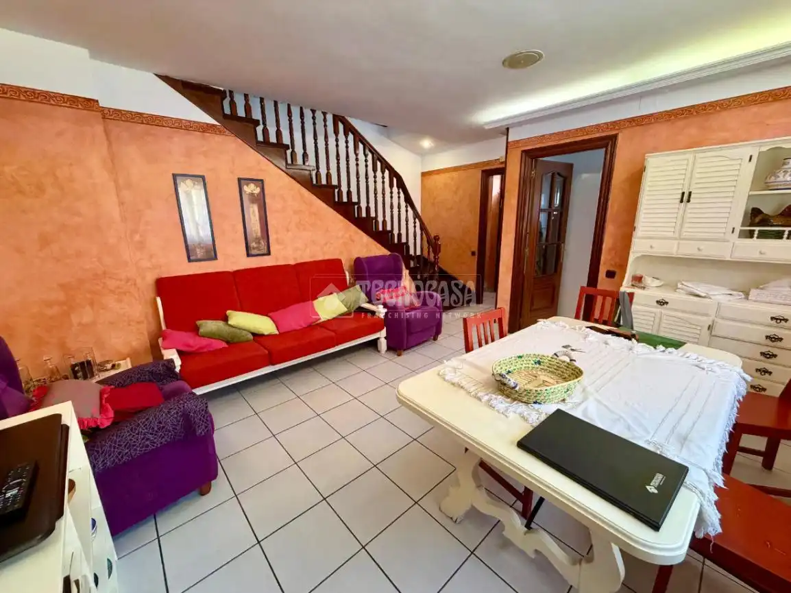 Sala de estar de Casa o chalet en venta en Carrizo con Calefacción y Terraza
