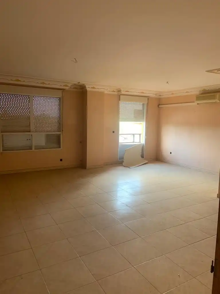 Piso con ascensor en venta en Avenida de los Reyes Católicos 13, imagen 13